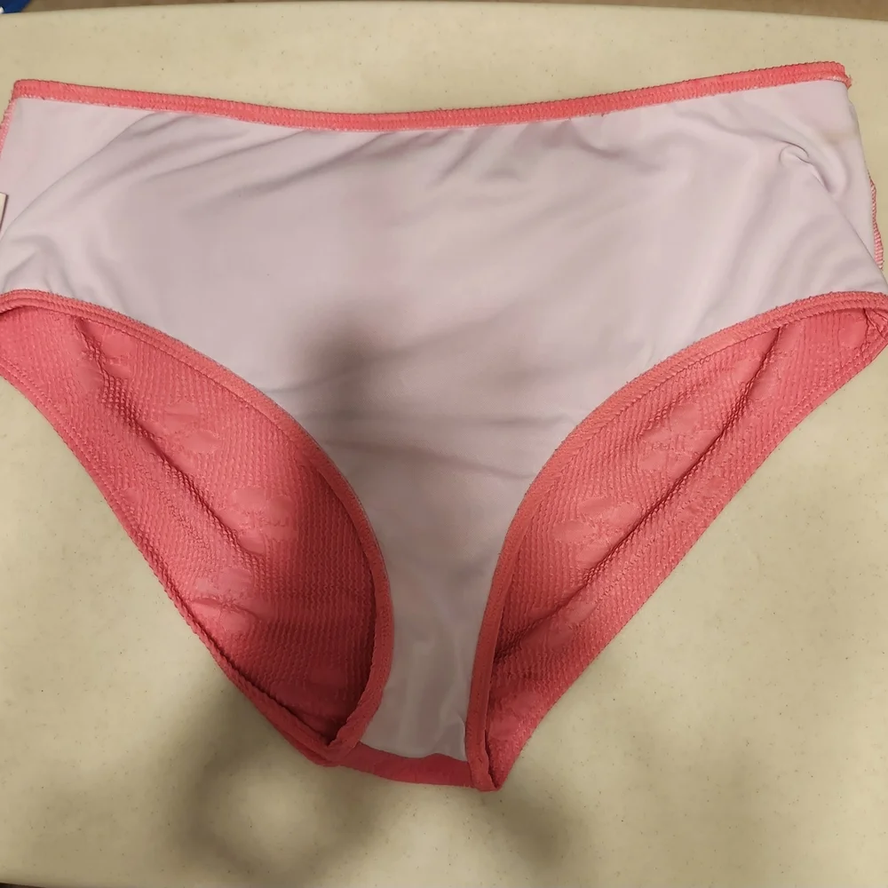 Pink Ruffled Women's Top - Picture 6 of 8